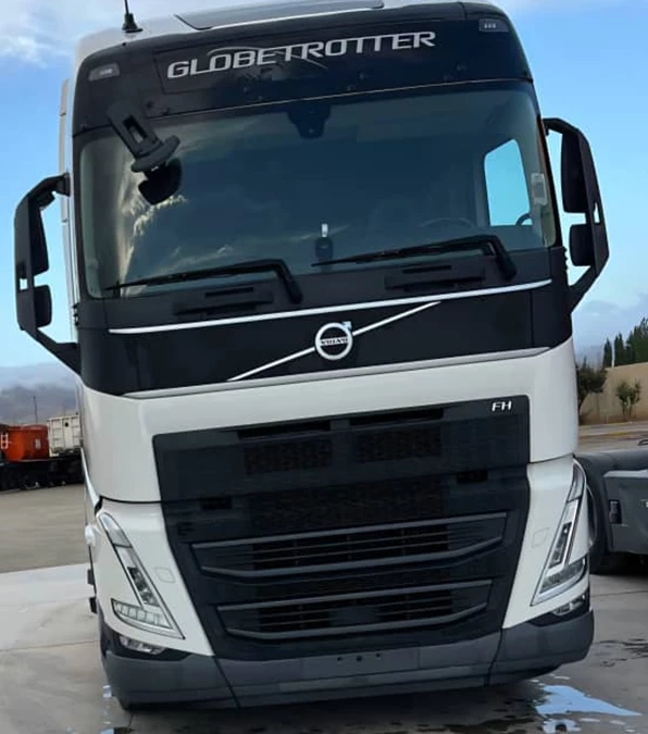 کشنده ولوو FH500